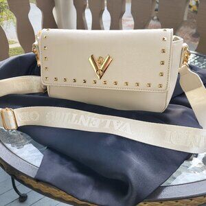 Valentino Orlandi Purse NWOT CROSS BODY PURSE!!!